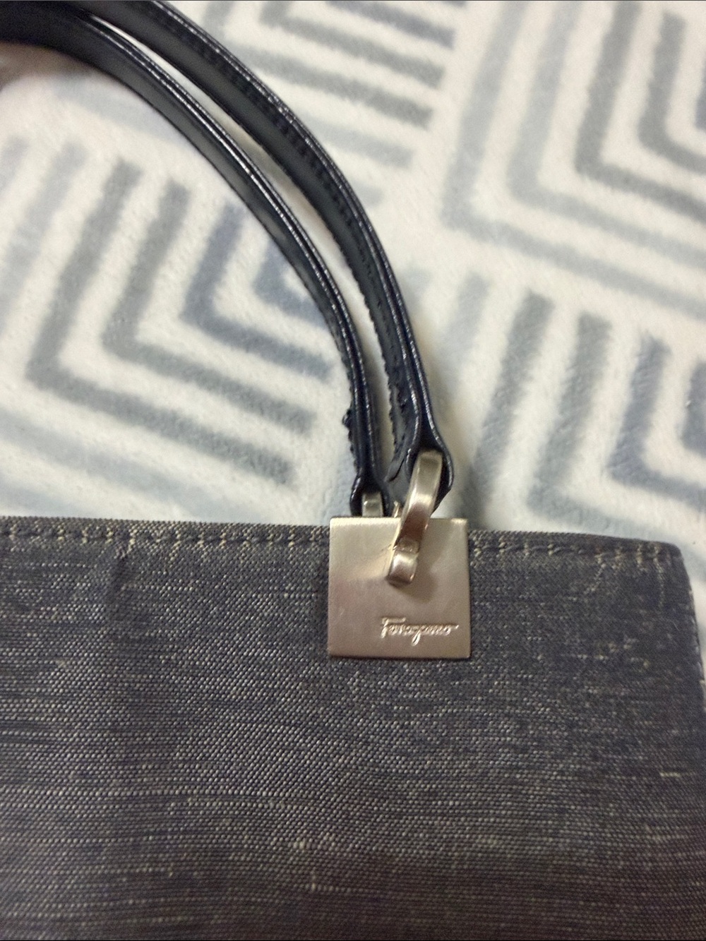 Salvatore Ferragamo vintage metallic canvas north south tote bag AU-210158 - Picture 12 of 16